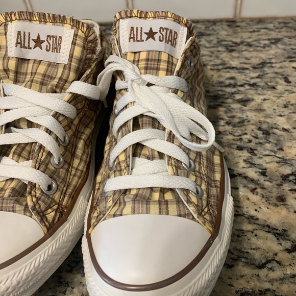 Converse Chuck Taylor All Star Low Tops - Size 9 - - Picture 2 of 6